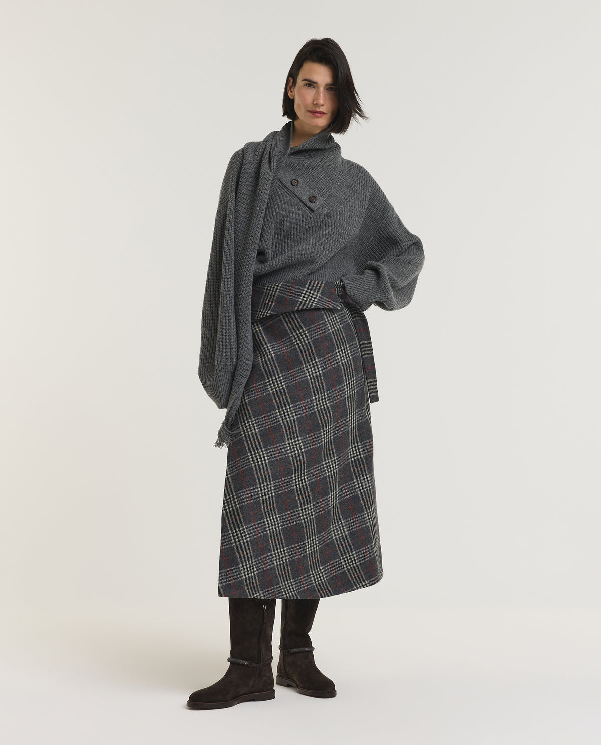 c/7/b/8/c7b82488c1f50194e64742b1ba192ac8c49ea1fc_121013011210742_1.jpg
