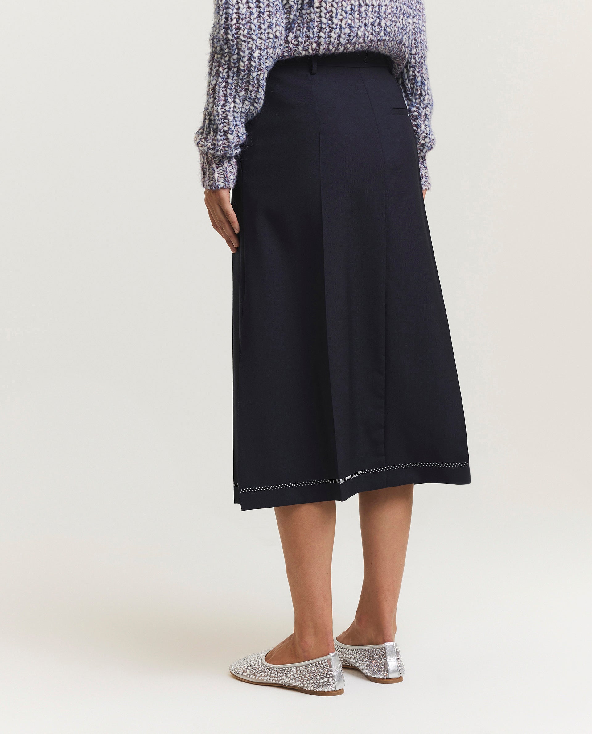 Wool pleated skirt