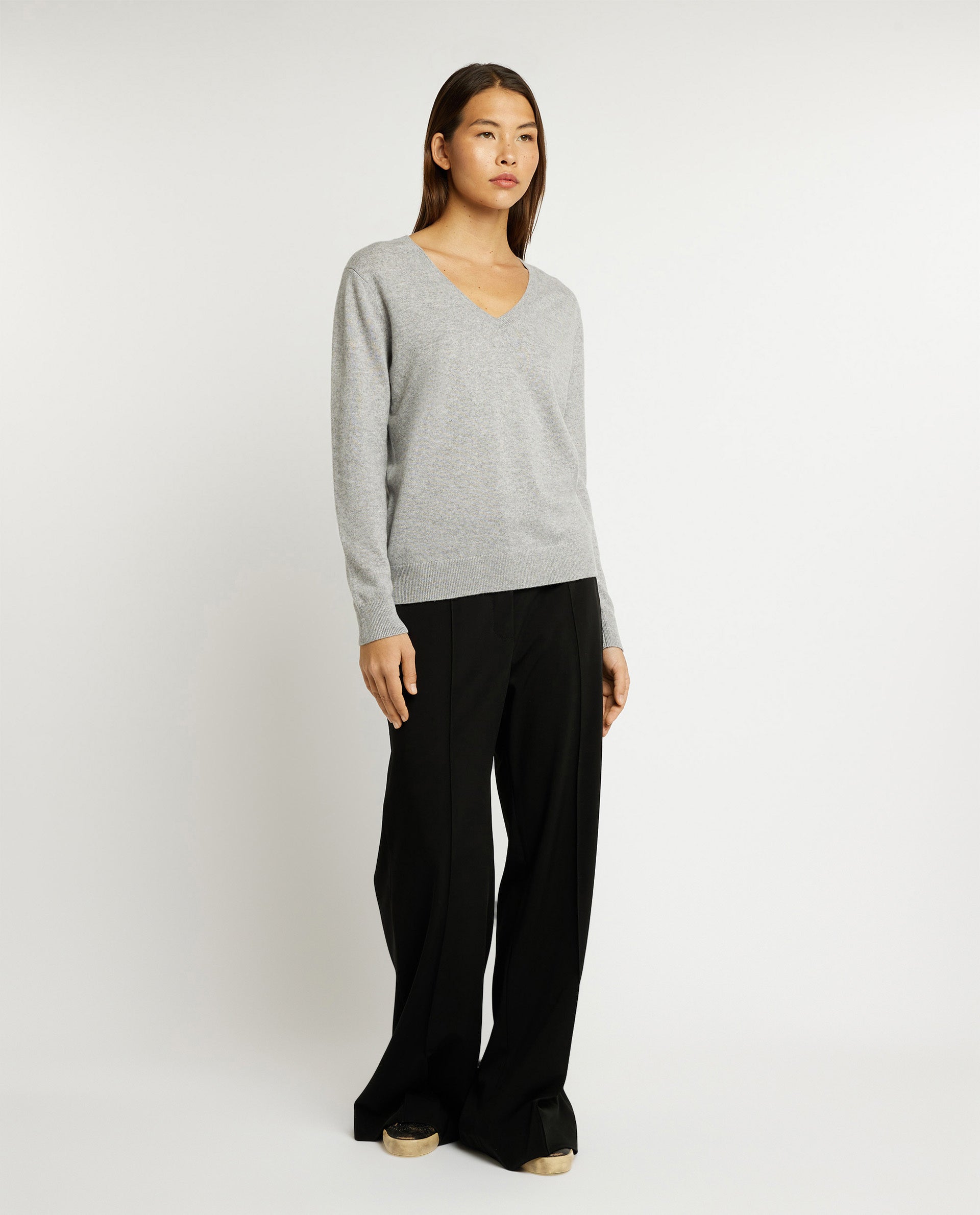 Cashmere V-neck sweater