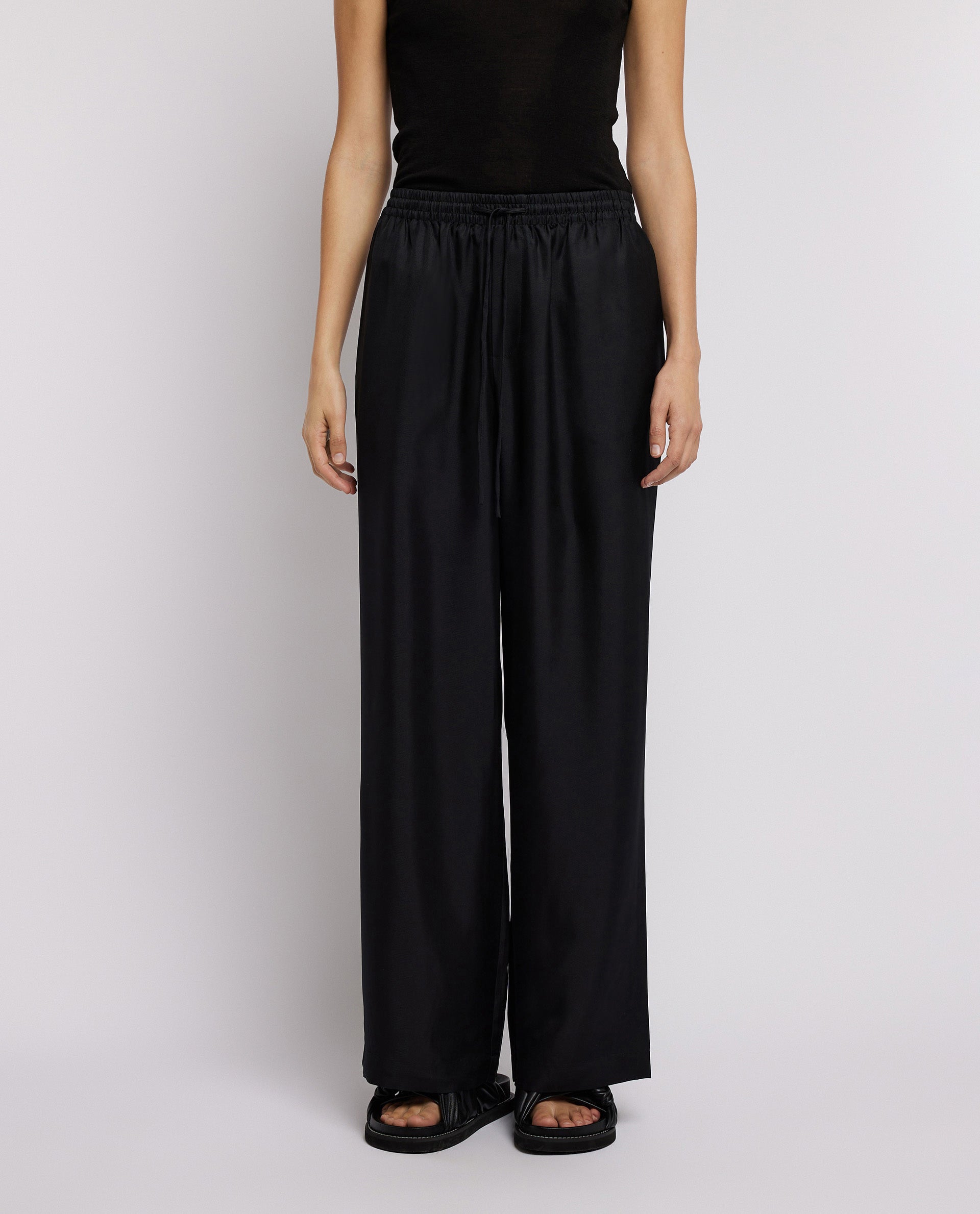 Wide leg pants