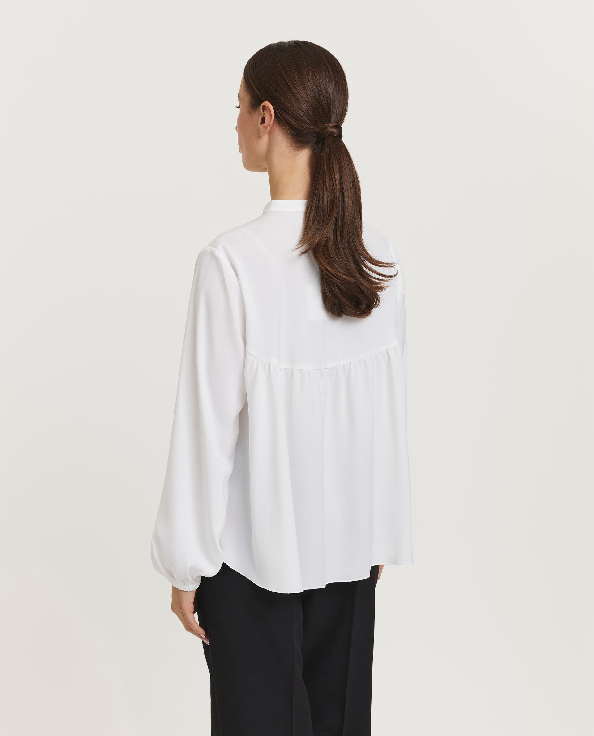 Soepelvallende blouse