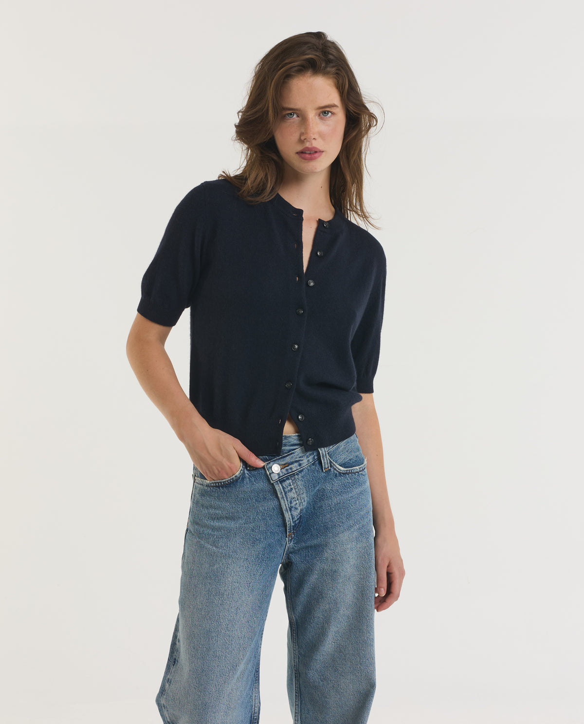 d/1/e/b/d1ebd1924e4e2f467d8daadf0562f0db3274a20d_454W68001720380_1.jpg