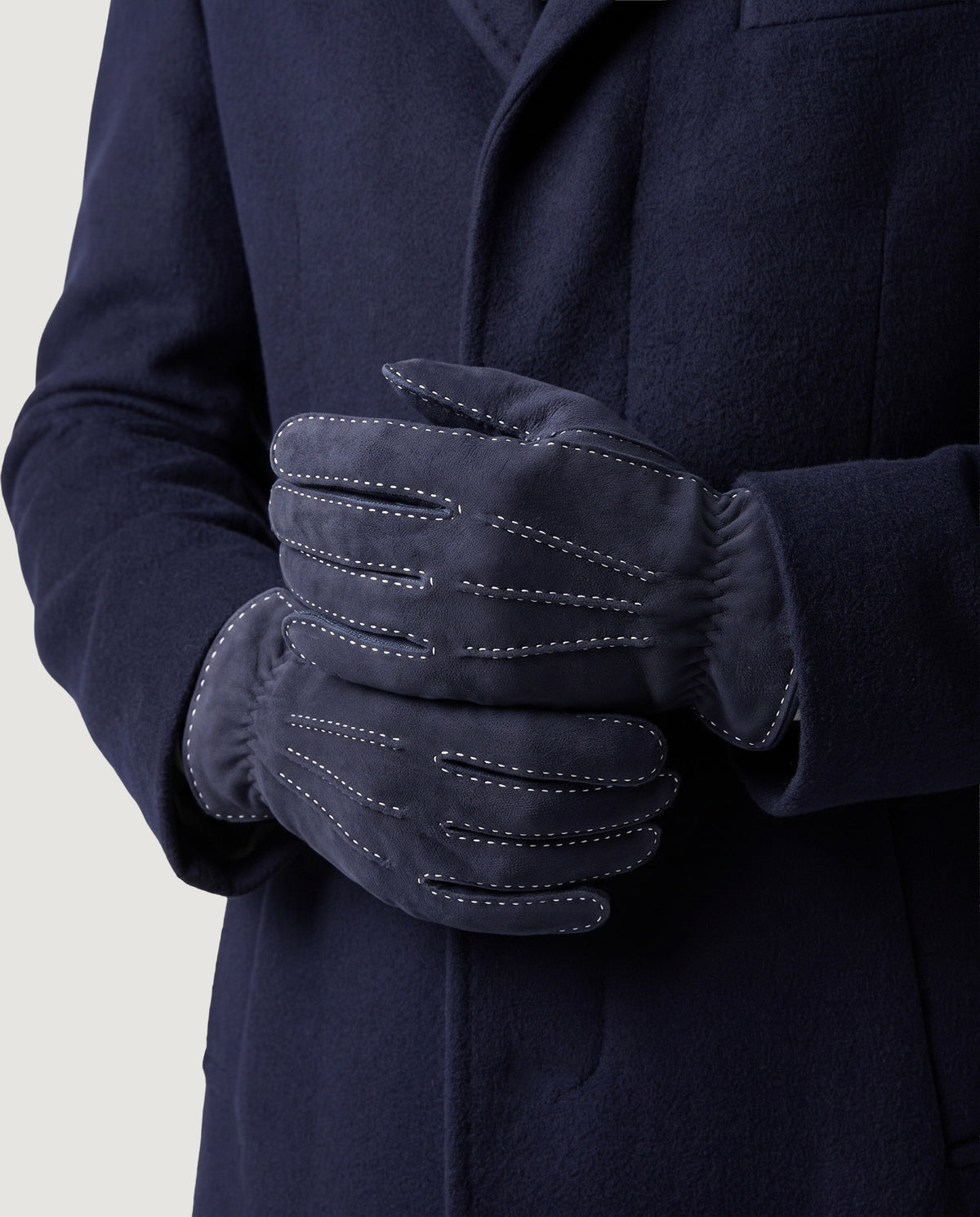 d/8/0/f/d80f591465ca4042fdd88bbc685e7a7fb3eab52b_gloves.jpg