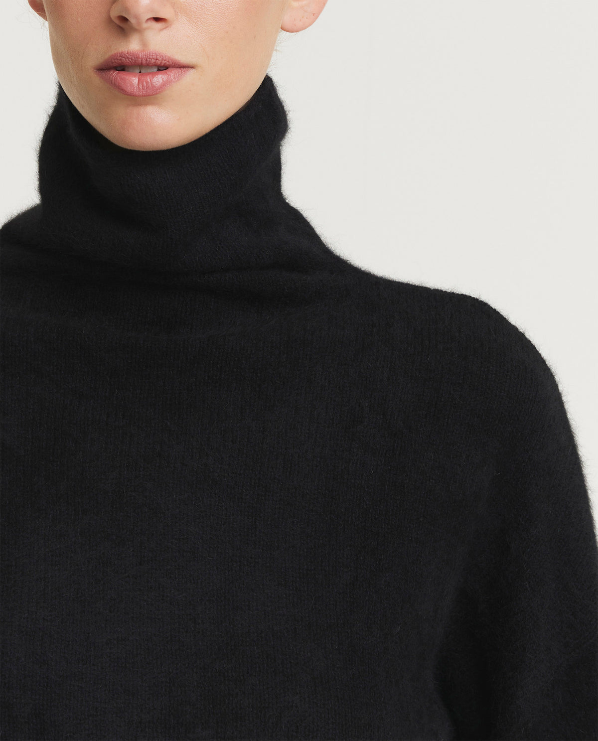 Turtleneck sweater 
