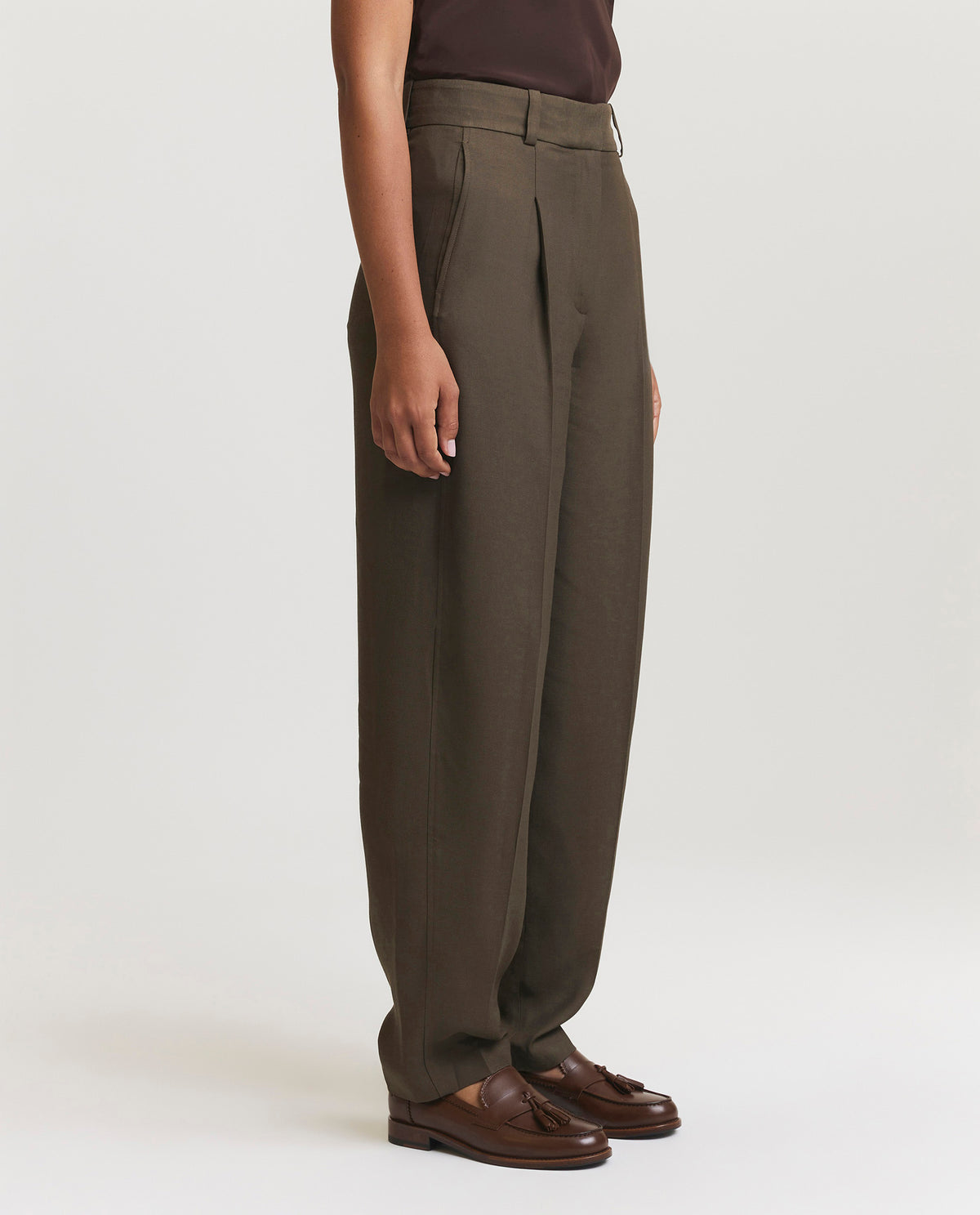 Wide leg trousers