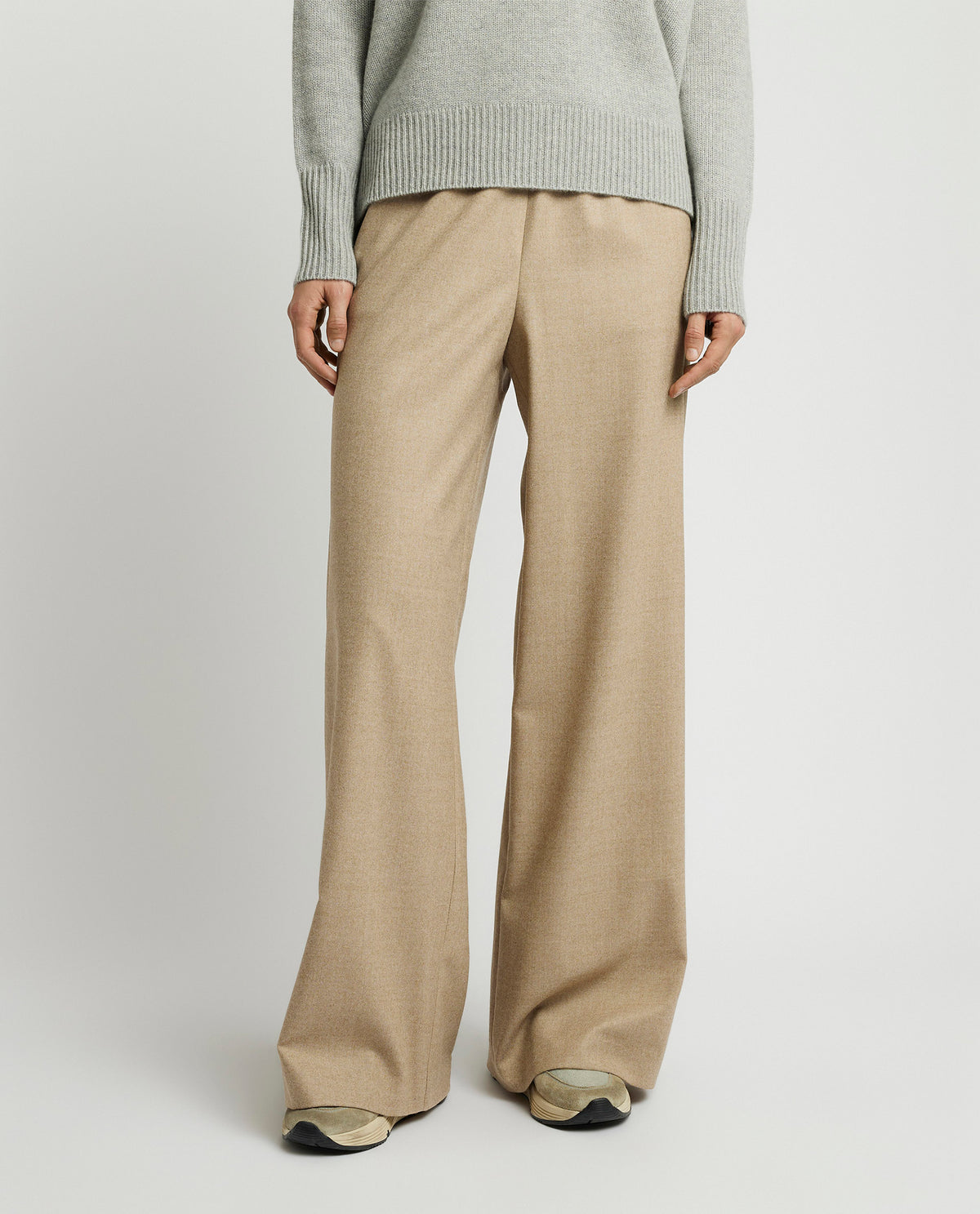 Wide wool trousers