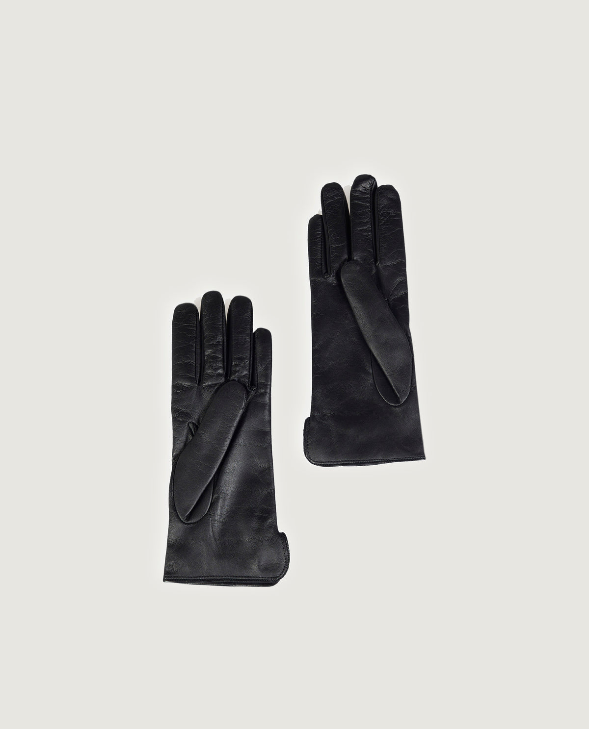 Leather gloves