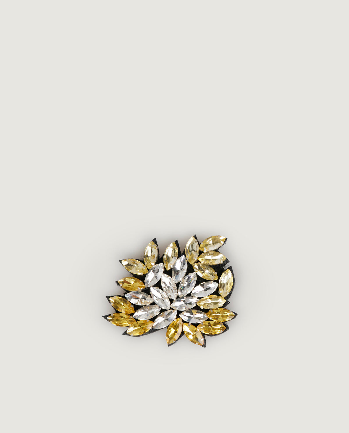 Bloemen broche