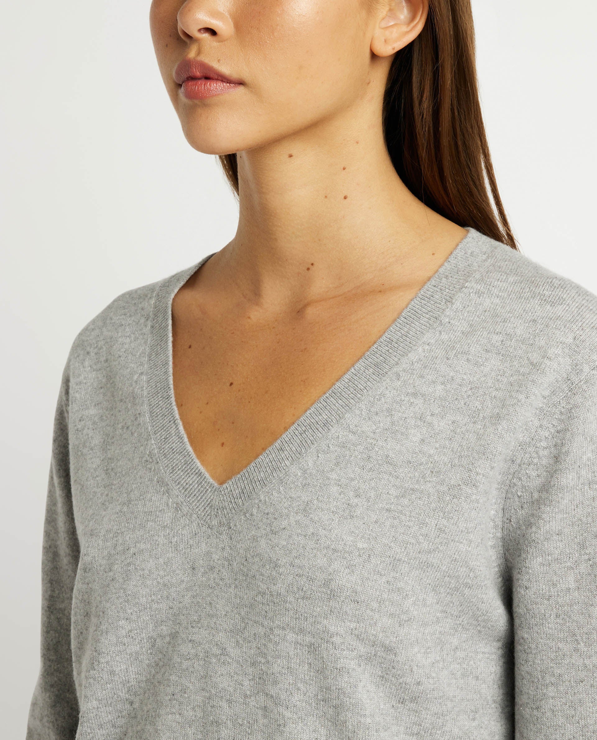 Cashmere V-neck sweater