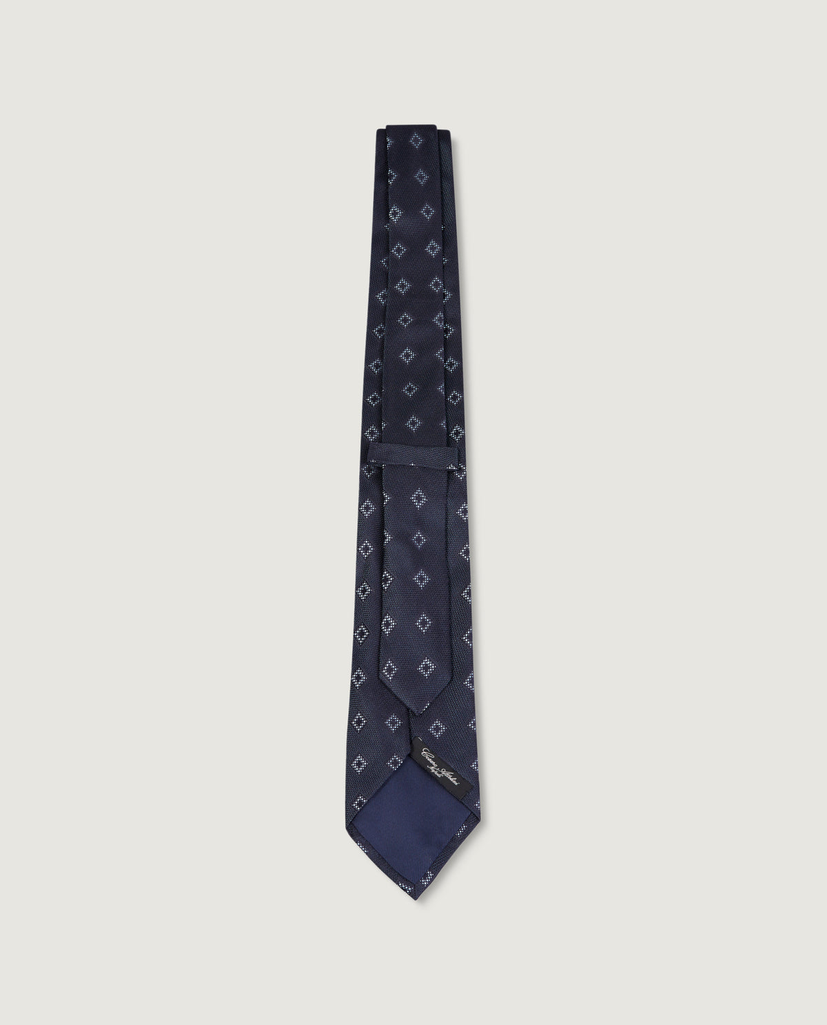 Silk tie