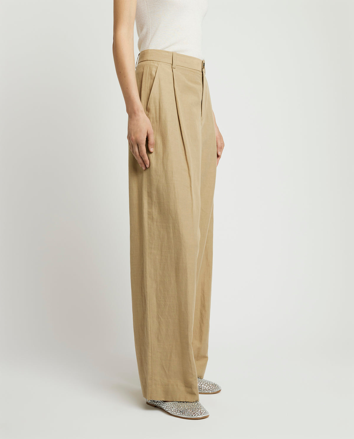 Loose cotton blend trousers