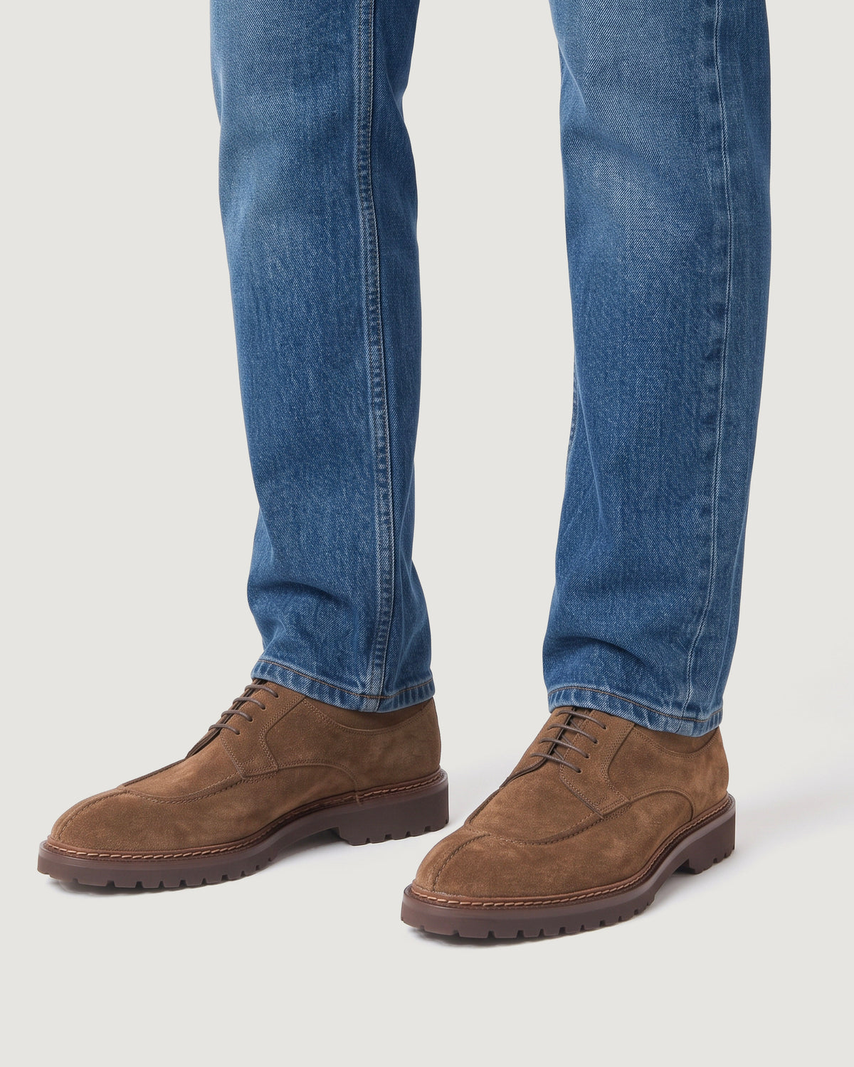 e/d/6/b/ed6b622da97272e00a552fd662819d7dd721b782_shoes.jpg
