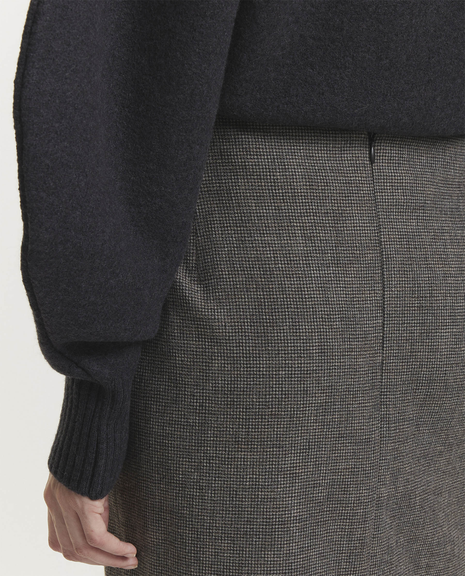 Wool-blend pencil skirt