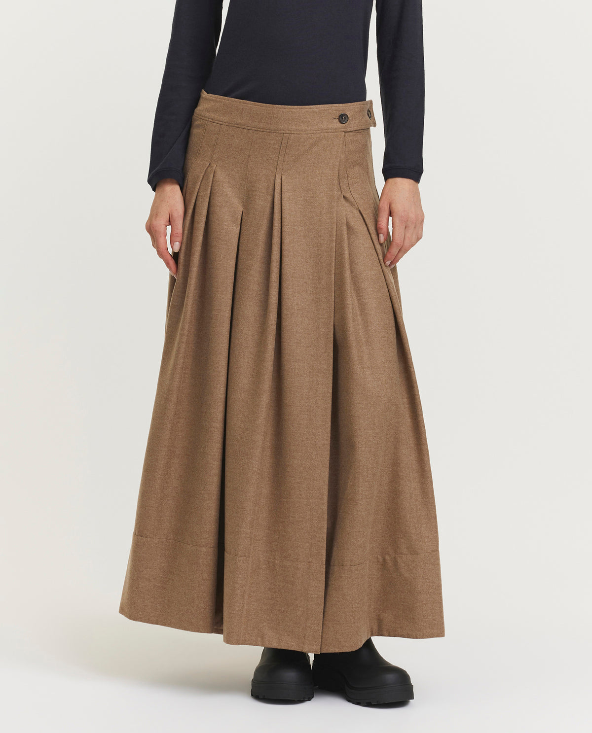 Pleated skirt