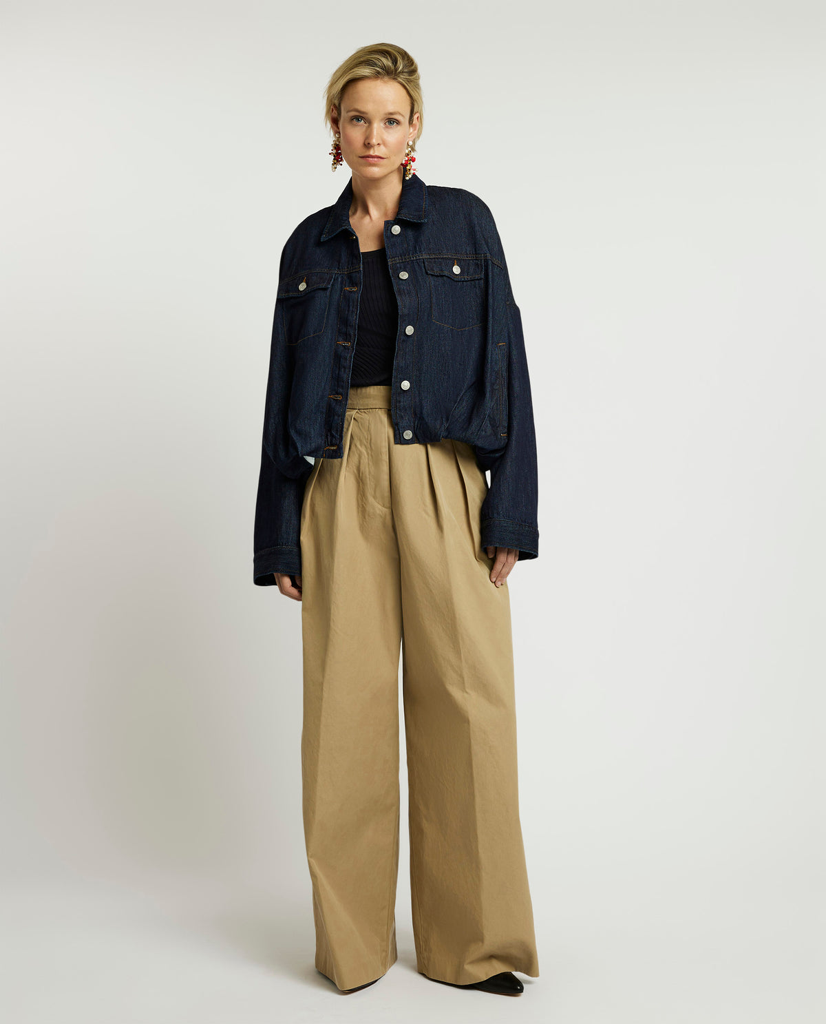 Wide leg pants