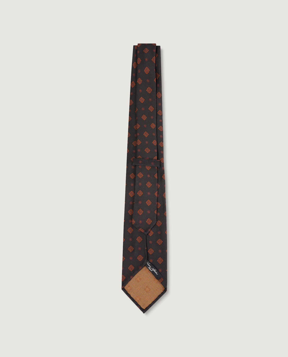 Silk tie