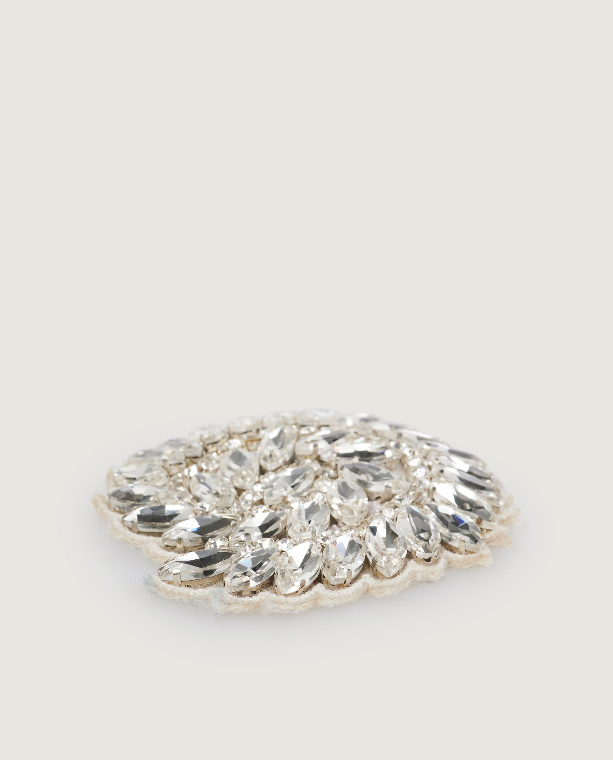 Spiraalvormige Strass Broche - Silver