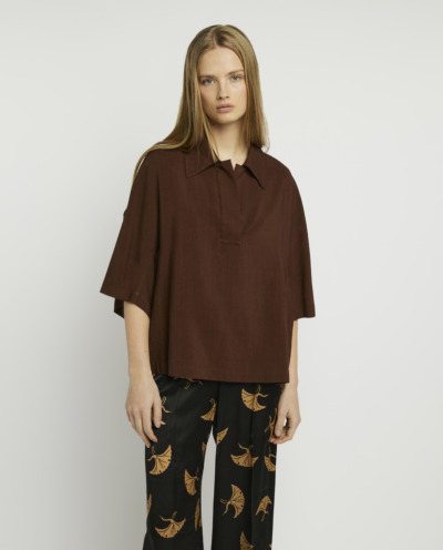 Draped top in wool quality