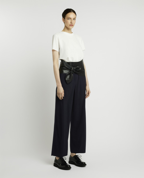 Wide leg trousers