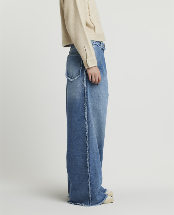 Wide leg jeans