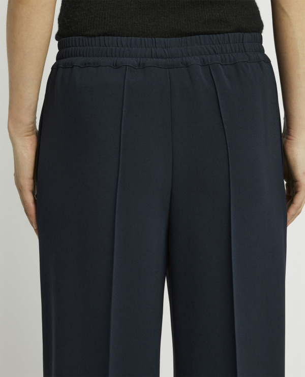 Wide leg trousers