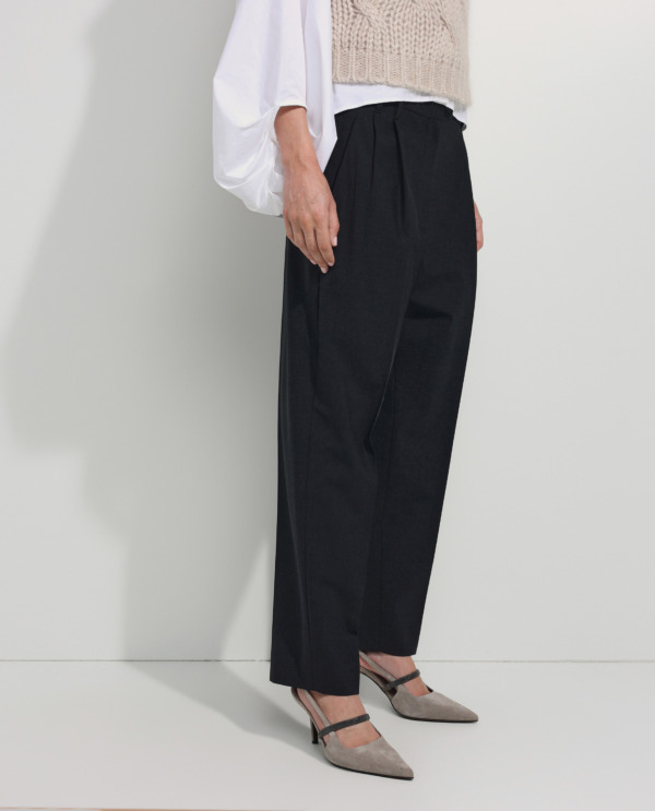 Wide leg pants