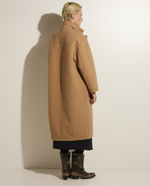 Woolen coat 