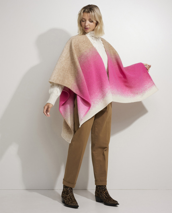 Wool mic poncho