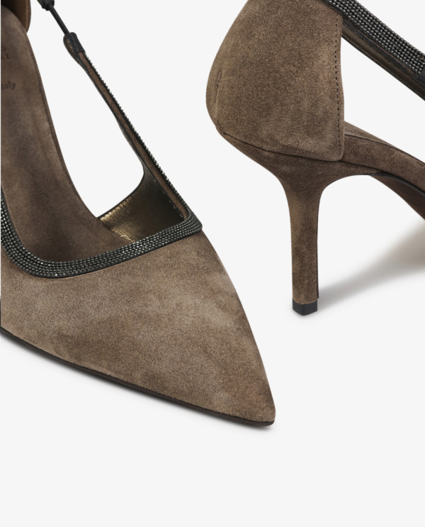 Suede pumps 