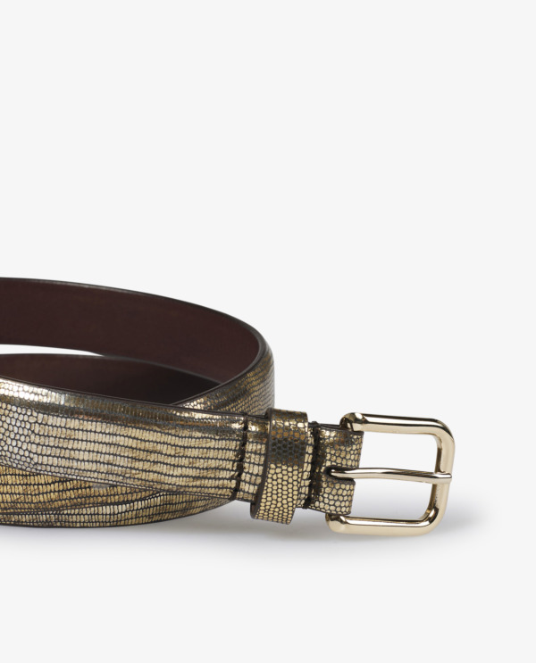 Leather belt 